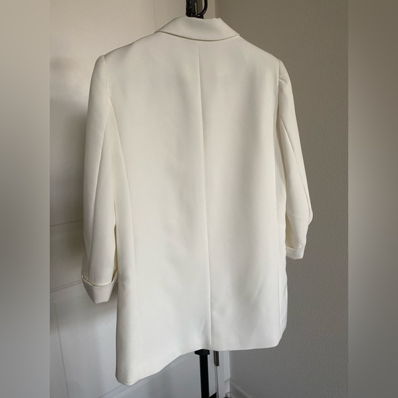 Forever 21 White Blazer - Picture 2 of 2